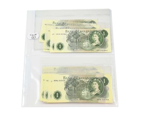 Bank of England, a Collection of 19 x £1 comprising: O’Brien series ‘C’ portrait issue, 3 x consecutively numbered pairs: 35J