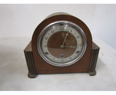 Mantle clock 
