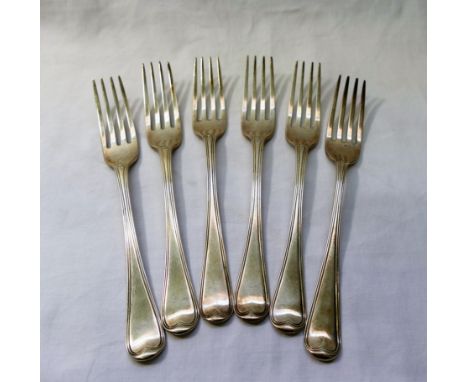 Five George III silver fiddle and thread pattern dinner forks, London 1808, by William Fearn and William Eley, and one other 