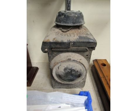 A B.R. (E) black painted crossing gate lamp case with interior