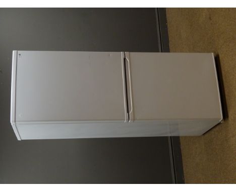 BCD-209 Fridge freezer, W56cm, H158cm, D56cm (This item is PAT tested - 5 day warranty from date of sale) Condition Report Cl