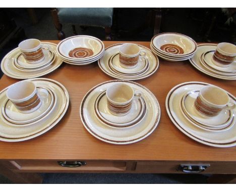 A Royal Worcester 'Palissy' retro part coffee and dinner set 