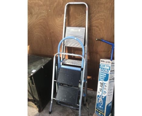 THREE SETS OF METAL STEP LADDERS ONE THREE STEP AND TWO WITH TWO STEPS 