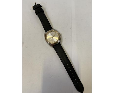A GENTS LUCERNE VINTAGE WRIST WATCH 