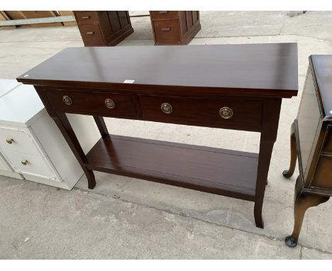 A MAHOGANY HALL TABLE WITH TWO DRAWERS AND LOWER SHELF 