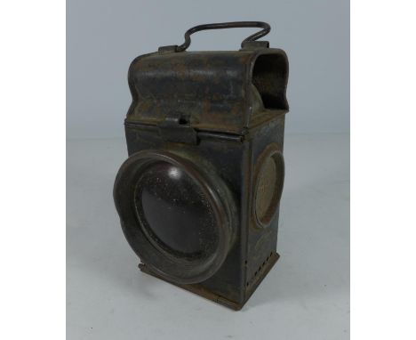A VEENA BULLHEAD LAMP 