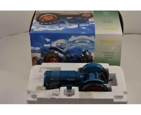 UNIVERSAL HOBBIES MODEL UH2640U FORDSON POWER MAJOR SCALE 1:16 BOXED