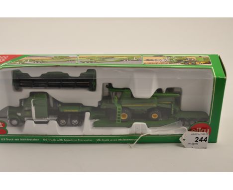 SIKU FARMER MODEL 1851 US-TRUCK WITH COMBINED HARVESTER SCALE 1:87 BOXED