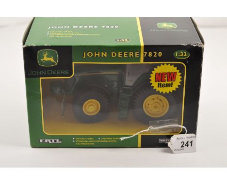 BRITAINS ERTL MODEL 42140 JOHN DEERE 7820 SCALE 1:32 BOXED