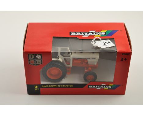 BRITAINS MODEL 4309OA1 DAVID BROWN 12109 TRACTOR SCALE 1:32 BOXED