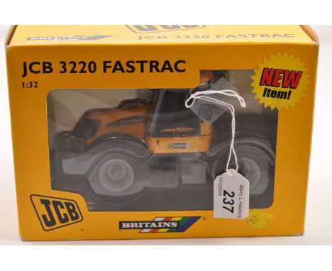 BRITAINS MODEL 42019 JCB 3220 FASTRAC SCALE 1:32 BOXED
