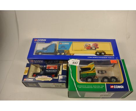 3 CORGI VEHICLES TO INCLUDE 61207 PICKFORDS TRUCK, CC12206 SCANIA TRACTOR UNIT - MACFARLANE TRANSPORT LTD AND56001 CORGI MOBI