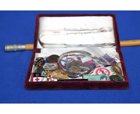 LOT OF MIXED COLLECTABLES
including a Victorian silver sugar tong, a Boys' Brigade swagger stick and mixed military badges an