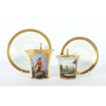 2 Biedermeier Tassen mit Unteren