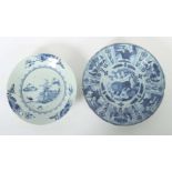 2 Fayenceteller mit Chinoiserien wohl