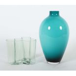 2 variierende Glasvasen 1x