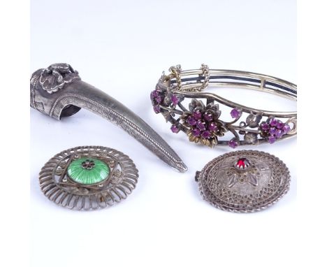 Various jewellery, including unmarked silver-gilt ruby hinged bangle, Chinese silver finger ornament etc, 41.3g total (4)Lot 