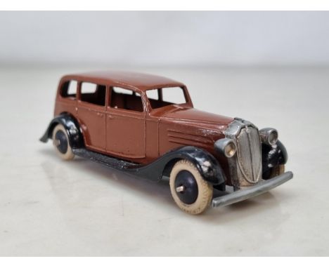 A Dinky Toys No.30D brown open chassis Vauxhall, M