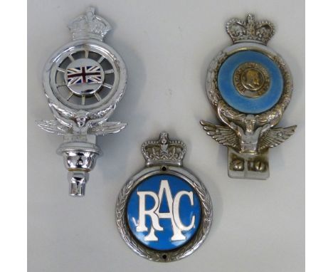A chrome and enamel RAC Full members car badge, 1953 - 1961, numbered M.C.C. 3415, a RAC grill badge, 1954 - 1973 and a RAC F
