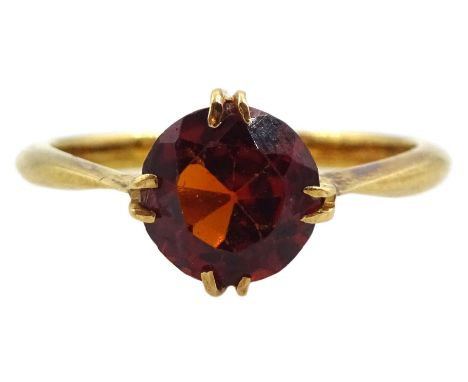 18ct gold single stone hessonite garnet ringCondition Report:Approx 2.2gm, tested 18ct, size J