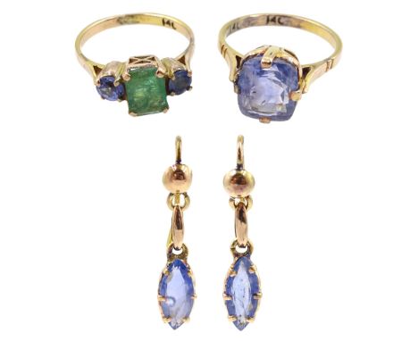 Gold three stone emerald and sapphire ring, gold single stone sapphire ring and a pair of gold marquise shaped sapphire penda