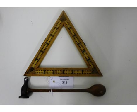 An early 20th century Jeweller's hammer together with a triangular shaped cribbage marker (2)