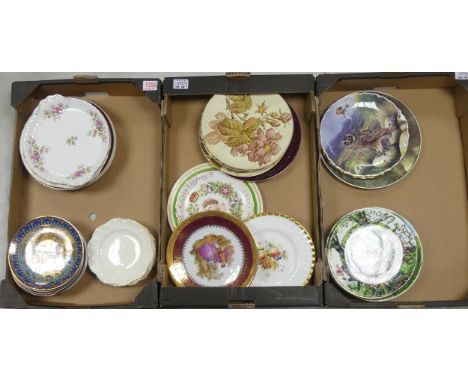 A Large selection of plates to include Royal Worcester 'Legends Of The Nile', Wedgwood, Spode decorative wall plates, Wood &a