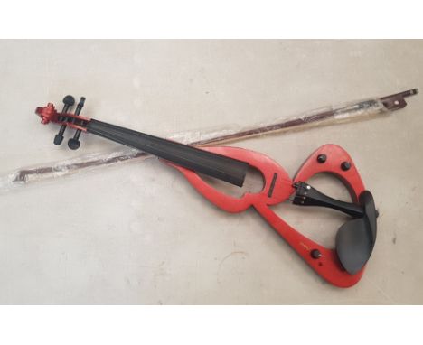 Edenstar Electric Violin with Bows (2)