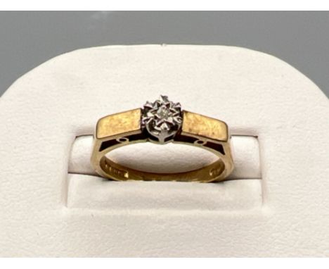 Vintage 9ct gold diamond solitaire ring. Size L (3G)