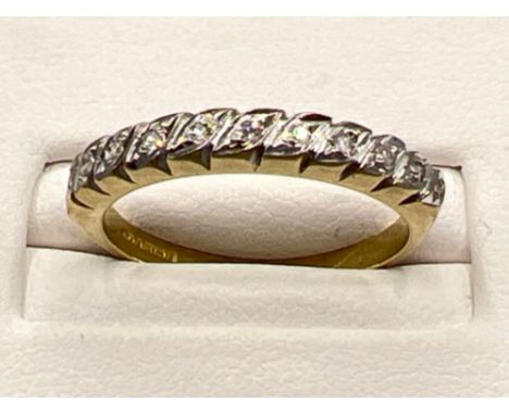 Vintage 9ct white gold diamond set half eternity ring. Size O (2.4g)