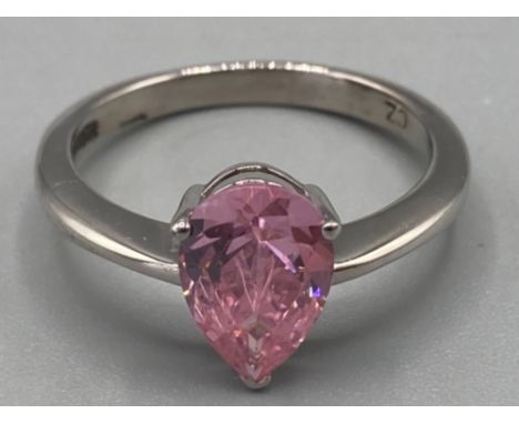 Ladies 9ct white gold pink cubic zirconia pear shaped ring size P 3.8g gross
