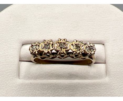 Vintage 9ct gold diamond 5 stone ring. Size N1/2 (1.9g)