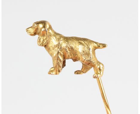 A 9ct gold stickpin, the finial designed as a spaniel, weight 8.4g, width of finial 2.6cm.Buyer’s Premium 29.4% (including VA