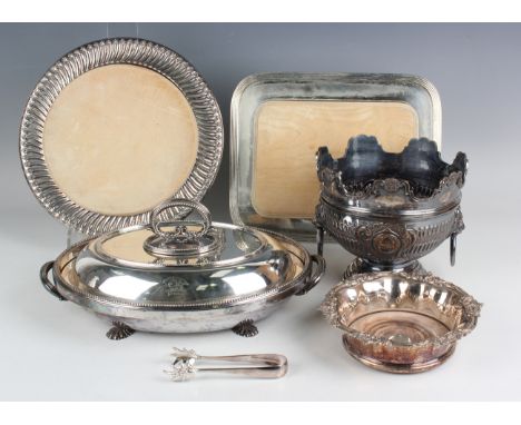 A group of plated items, including an oval entrée dish, cover and detachable handle, raised on anthemion feet, by Mappin Brot