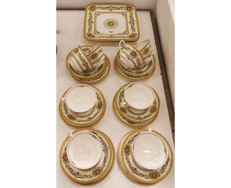 A Royal Worcester Empire pattern tea service, 1929, the service including pair of square plates, 22.5cm, printed mark (26) 