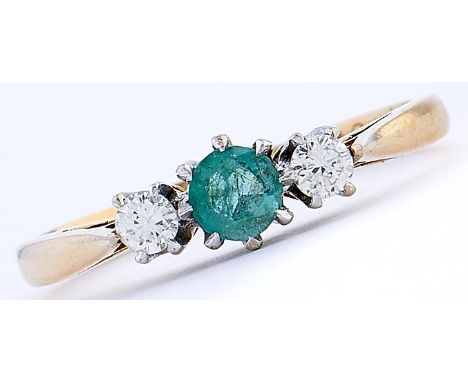 An emerald and diamond ring, in 18ct gold, Birmingham 1964, 2.4g, size K 