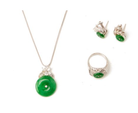 A SUITE OF DIAMOND AND JADE DISC JEWELLERY
Comprising a necklace, a pair of earrings and a ring, set in 18k white gold, each 