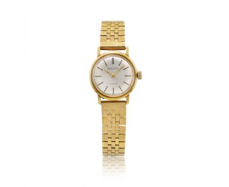 JAEGER-LECOULTRE AUTOMATICO IN ORO, ANNI '60 Cassa: firmata, n. E22002 / 066679, due corpi in oro 18K, fondello a vite. Bracc