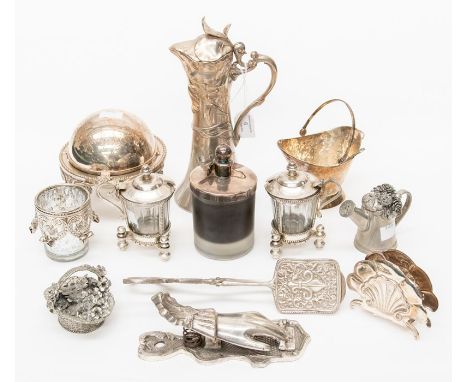 A German early 20th Century Jungendstil (Art Nouveau) silverplated water jug / small claret jug, body chased with naturalisti