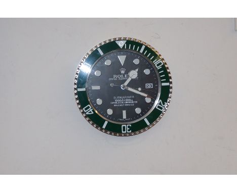 Rolex Oyster perpetual date SUBMARINER 1000ft = 300m superlative chronometer officially certified dealers wall clock / shop d