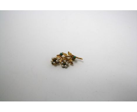 A 9ct gold, seed pearl & turquoise flower spray brooch, 
