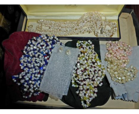 Four freshwater pearl necklaces + pair of freshwater pearl stud earrings (6), 