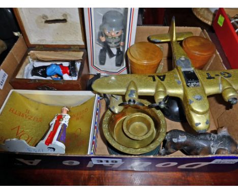 Vintage aeroplane table lighter a/f, mauchline ware, mini bachins, gollies etc.