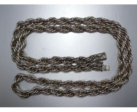 A 925-silver heavy rope-twist neck chain with concealed clasp, 81cm long, 158g, ___5oz. 