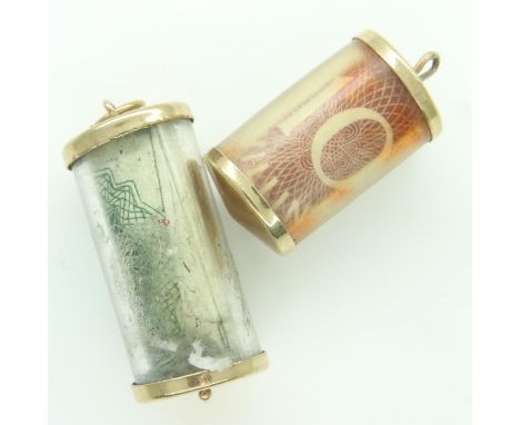 Two vintage 9ct gold and note charm pendants, L: 30 mm. UK P&amp;P Group 0 (£6+VAT for the first lot and £1+VAT for subsequen