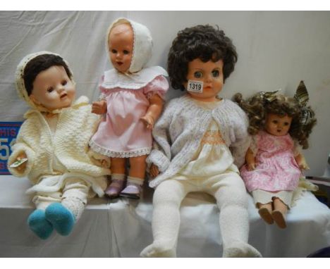 Four vintage dolls. 