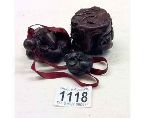 An Oriental inro with mouse netsuke, lid signed to underside 