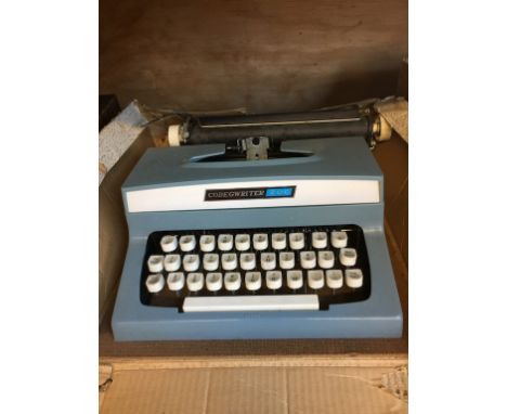 PORTABLE TYPEWRITER