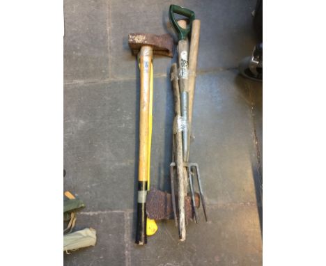 MISC. TOOLS, FORK, AXES, LUMP HAMMER