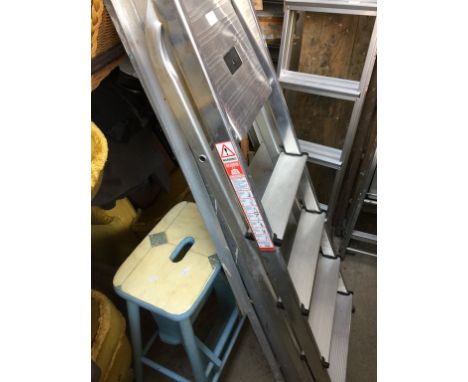 WOODEN KITCHEN STEPS (FOLDING) & 2 PAIRS OF ALUMINIUM STEP LADDERS